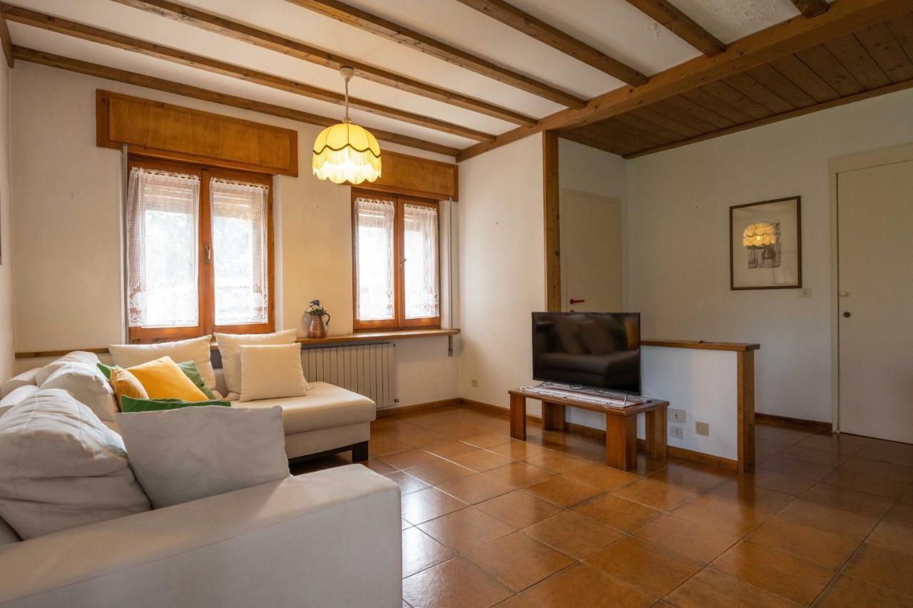 Casa Col Leilighet Cortina dʼAmpezzo Eksteriør bilde